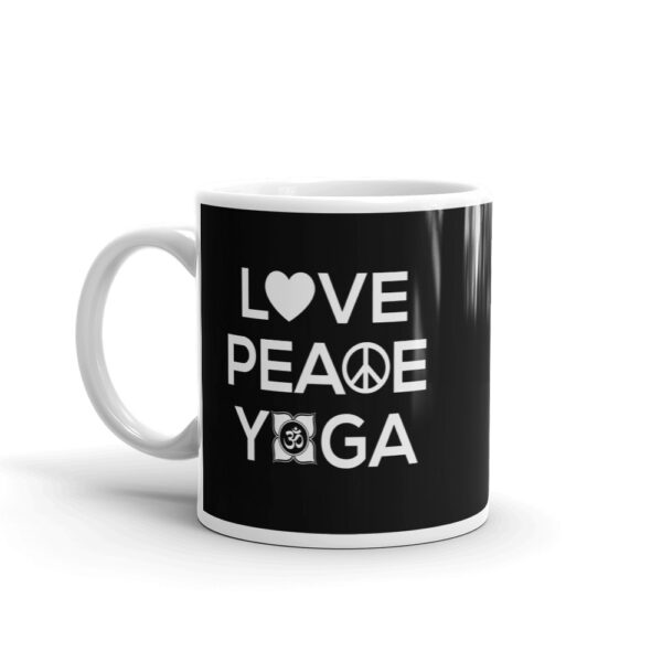 Love Peace Yoga weiße Schrift Tasse Yoga = Liebe & Frieden – Bild 2