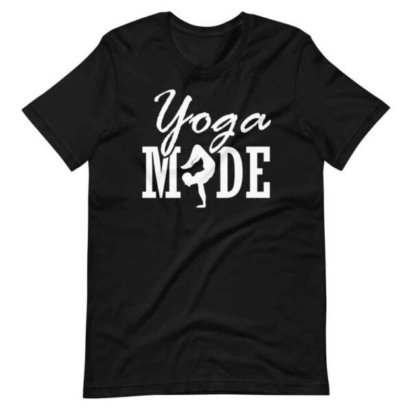 Yoga MADE weiße Schrift Herren T Shirt Schwarz