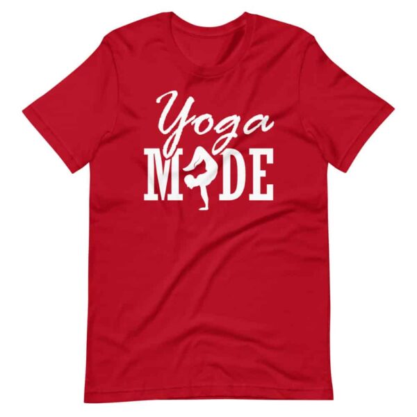 Yoga MADE weiße Schrift Herren T Shirt Rot